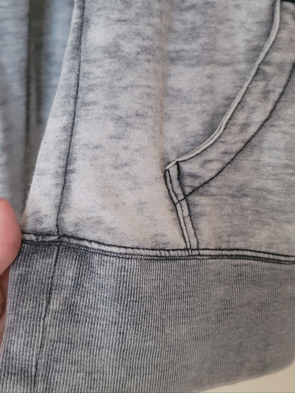 Vintage Y2K Roxy Lightweight Gray Button Shoulder Sweatshirt Size Small - Picture 6 of 8